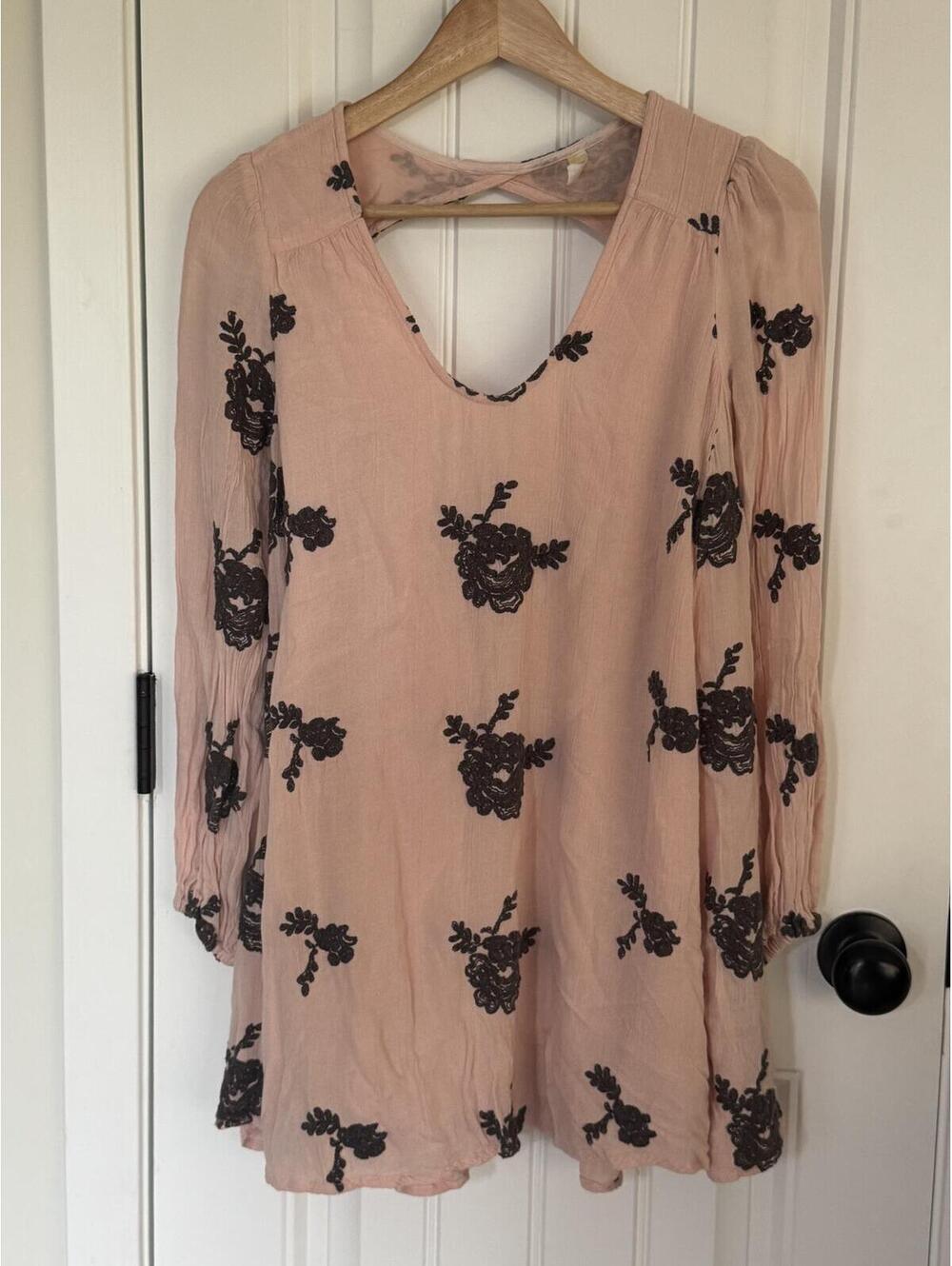 Free People XS Emma Floral Embroidered